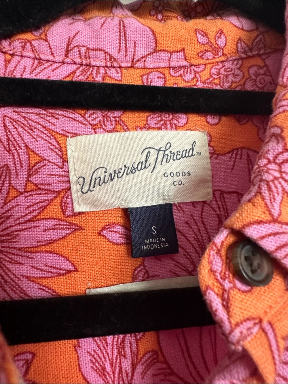 Universal Thread Pink Floral Button-Down Shirt on Orange Ground